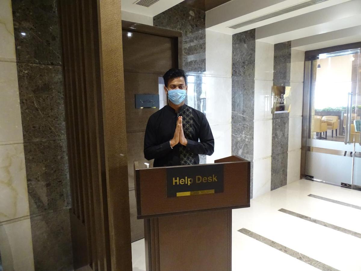 The Grand Arc Hotel & Convention Centre Shahjahanpur Esterno foto